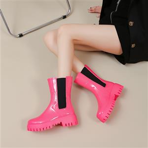 Wear resistant locomotive water boots