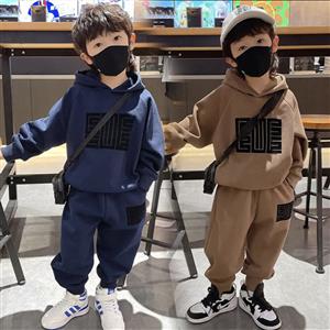 Fashionable men's and children's clothing set with a foreign style